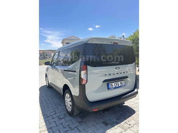 Sahibinden Ford Tourneo Courier 1.5 EcoBlue Deluxe 2024 Model 