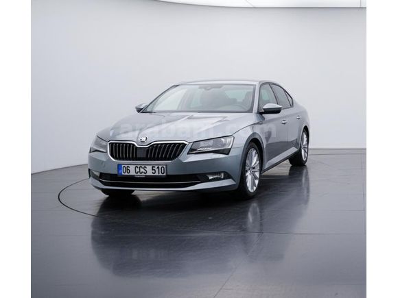 Sahibinden Skoda SuperB 1.6 TDI Active 2017 Model  240.000 km Gri