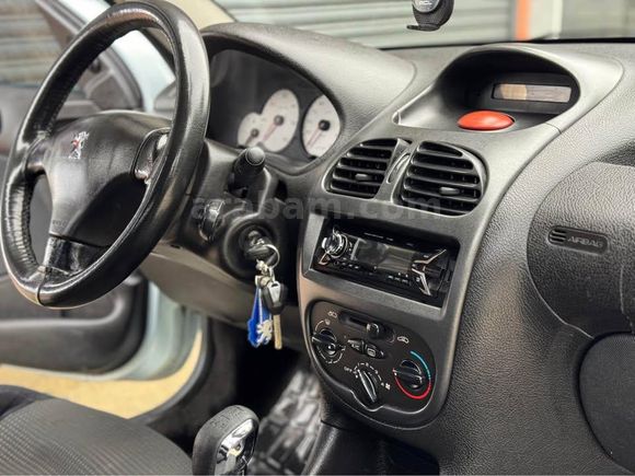 PEUGEOT 206 1.4 2003 MODEL 2006 Çıkışlı