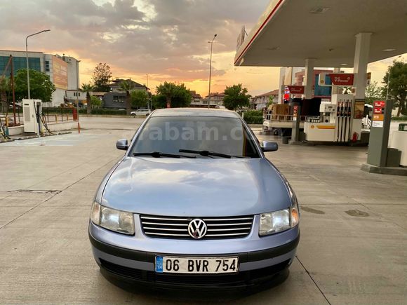 Sahibinden Volkswagen Passat 1.8 Comfortline 2000 Model 