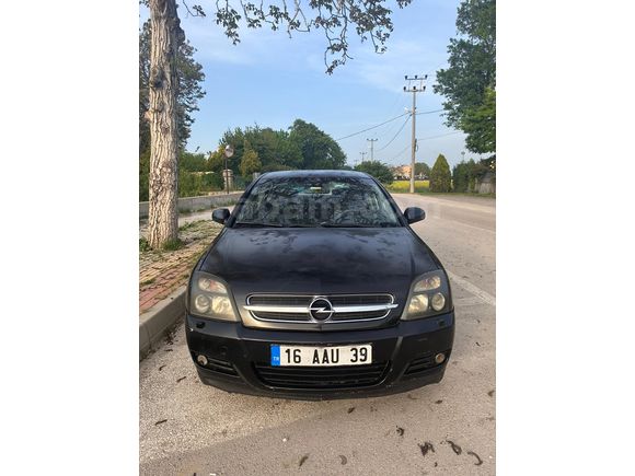  2005 Model Opel Vectra 1.6 Design Edition 