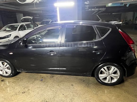 Sahibinden Hyundai i30 1.6 CRDi Style 2009 Model 
