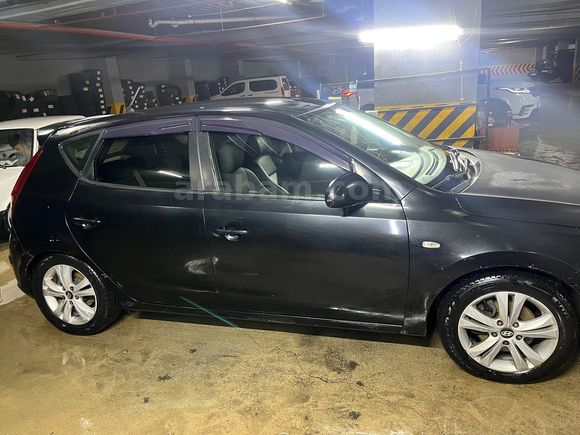 Sahibinden Hyundai i30 1.6 CRDi Style 2009 Model 
