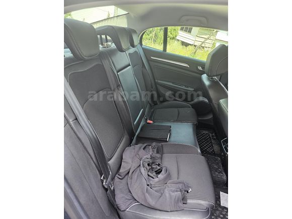 Sahibinden Renault Megane 1.3 TCe Icon 2023 Model
