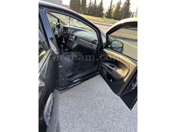 Sahibinden Fiat Punto Grande 1.4 Fire Active 2009 Model 