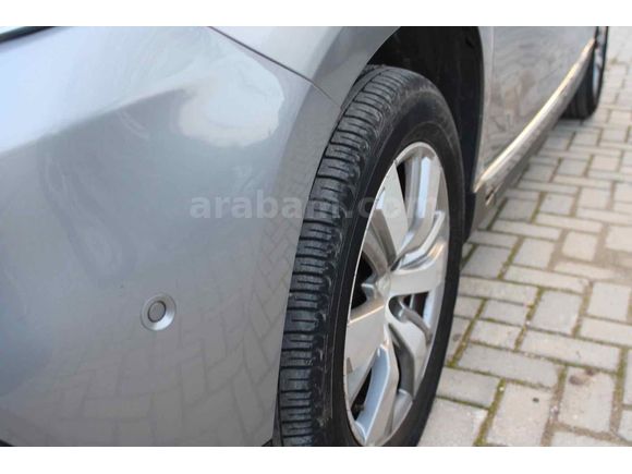 Sahibinden Peugeot 2008 1.6 e-HDi Allure 2015 Model 