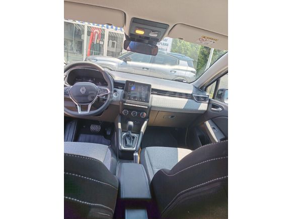 Sahibinden Renault Clio 1.0 TCe Evolution 2025 Model