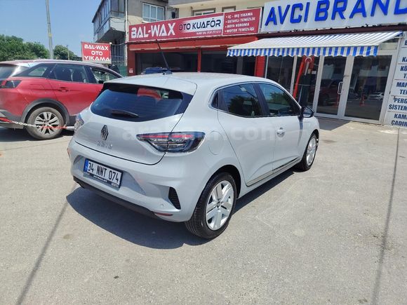 Sahibinden Renault Clio 1.0 TCe Evolution 2025 Model