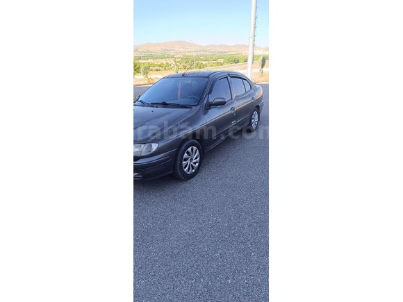 Sahibinden Renault Megane 1.6 RTE 1999 Model