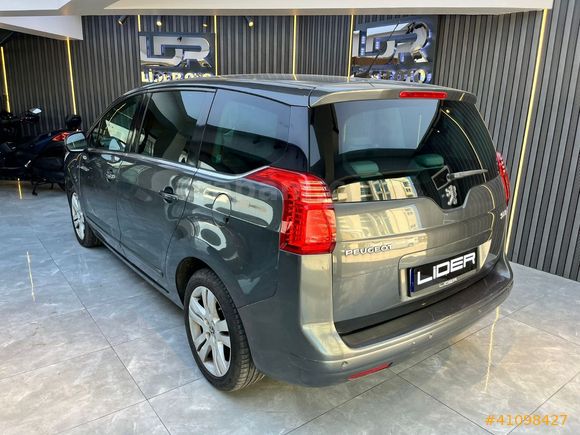 2010 MODEL PEGOUT 5008 1.6 HDİ PREMİUM PACK 7 KİŞİLİK
