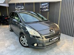 2010 MODEL PEGOUT 5008 1.6 HDİ PREMİUM PACK 7 KİŞİLİK