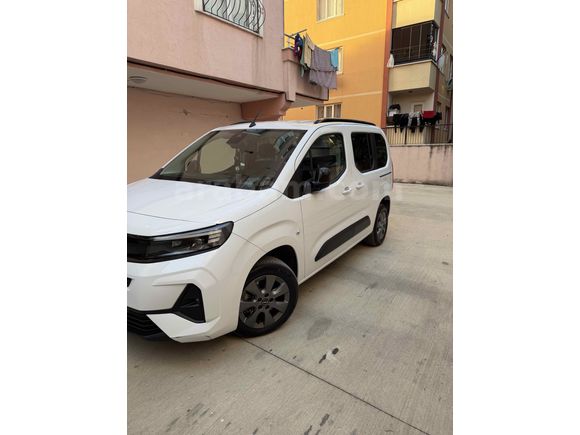 Sahibinden Opel Combo 1.5 CDTI Edition 2024 Model 