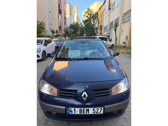 SAHİBİNDEN SUNROOFLU- ÖZENLE BİNİLMİŞ-İŞLEMSİZ-1.6DYNAMİQUE MEGANE