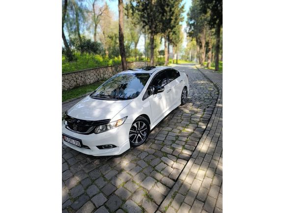 Sahibinden Honda Civic 1.6i VTEC Eco Elegance 2015 Model İzmir