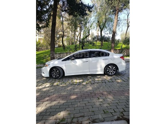 Sahibinden Honda Civic 1.6i VTEC Eco Elegance 2015 Model İzmir