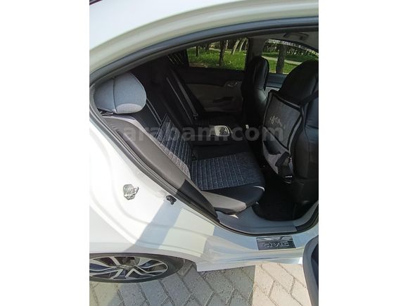 Sahibinden Honda Civic 1.6i VTEC Eco Elegance 2015 Model İzmir