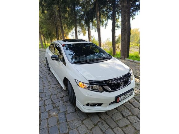 Sahibinden Honda Civic 1.6i VTEC Eco Elegance 2015 Model İzmir