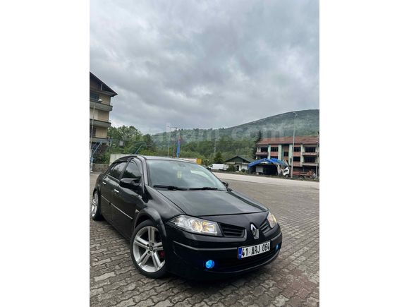 Sahibinden Renault Megane 1.6 Expression 2009 Model 