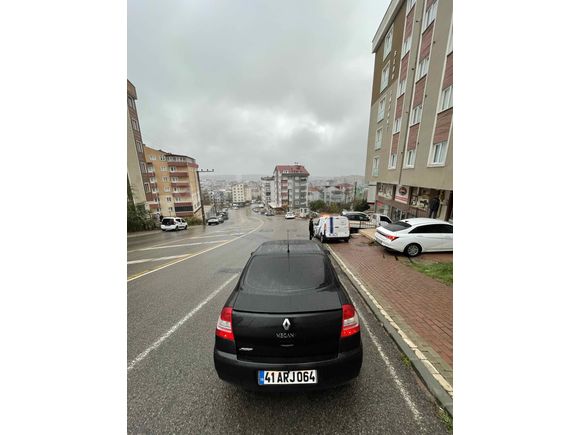 Sahibinden Renault Megane 1.6 Expression 2009 Model 