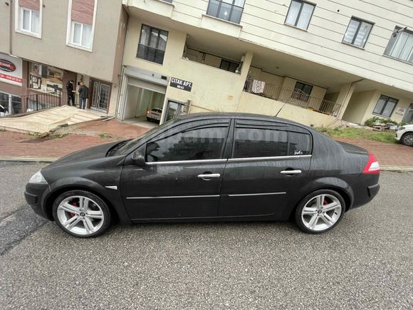 Sahibinden Renault Megane 1.6 Expression 2009 Model 