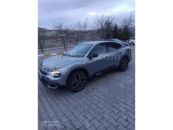 Sahibinden Citroen e-C4 X Shine Bold 2024 Model  25.000 km Gri (Gümüş)
