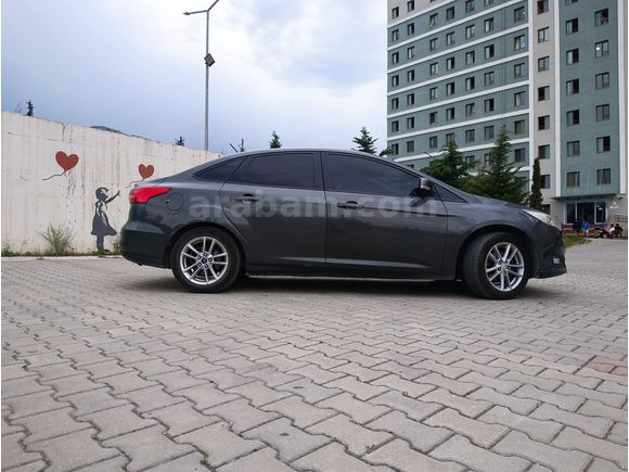 Sahibinden Ford Focus 1.6 Ti-VCT Trend X 2017 Model 