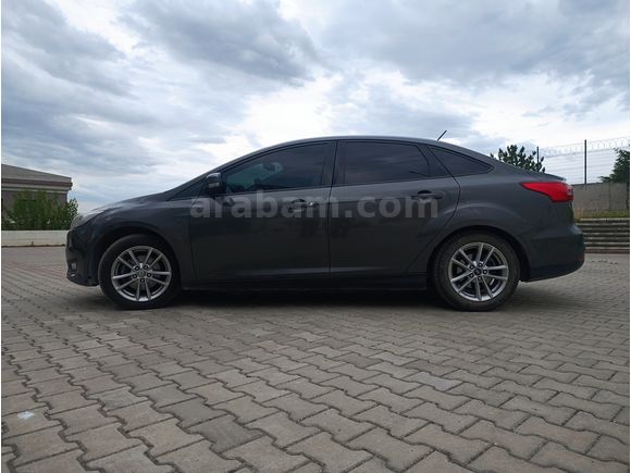 Sahibinden Ford Focus 1.6 Ti-VCT Trend X 2017 Model 