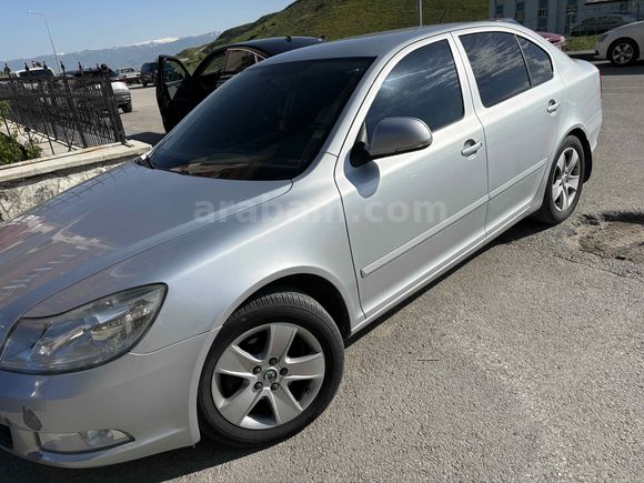Sahibinden Skoda Octavia 1.6 FSI Ambiente 2011 Model 