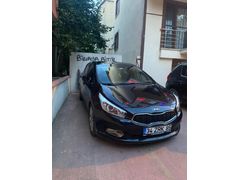 Sahibinden Kia Ceed 1.6 CRDi Concept Plus 2012 Model