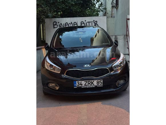 Sahibinden Kia Ceed 1.6 CRDi Concept Plus 2012 Model