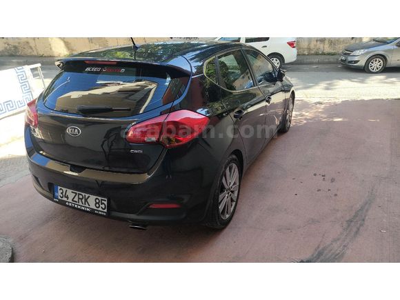 Sahibinden Kia Ceed 1.6 CRDi Concept Plus 2012 Model