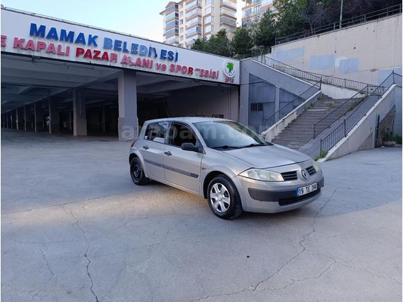 Sahibinden Renault Megane 1.4 Authentique 2004 Model