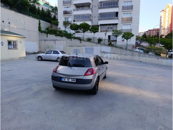 Sahibinden Renault Megane 1.4 Authentique 2004 Model