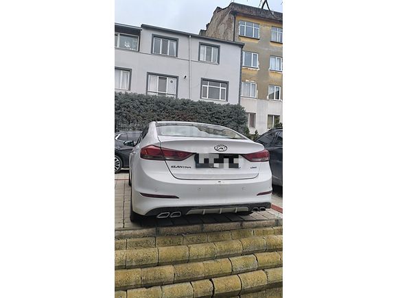 Sahibinden Hyundai Elantra 1.6 CRDi Style Plus 2017 Model