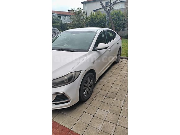 Sahibinden Hyundai Elantra 1.6 CRDi Style Plus 2017 Model