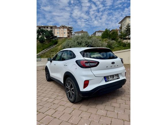 SAHİBİNDEN  FORD  PUMA 2024’çıkışlı GARANTİLİ 
