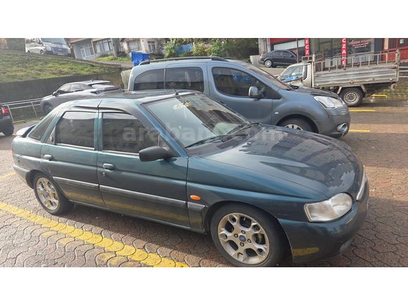 Sahibinden Ford Escort 1.6 CLX 1998 Model