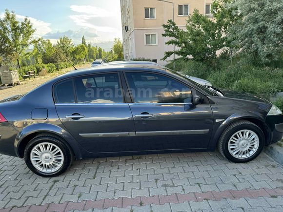 Sahibinden Renault Megane 1.5 dCi Privilege 2008 Model 