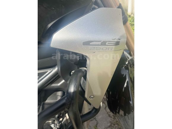 Sahibinden Honda CB 250 R 