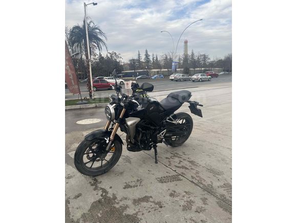 Sahibinden Honda CB 250 R 