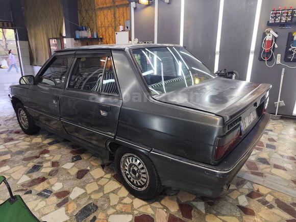 Sahibinden Renault R 9 1.4 Broadway 1994 Model
