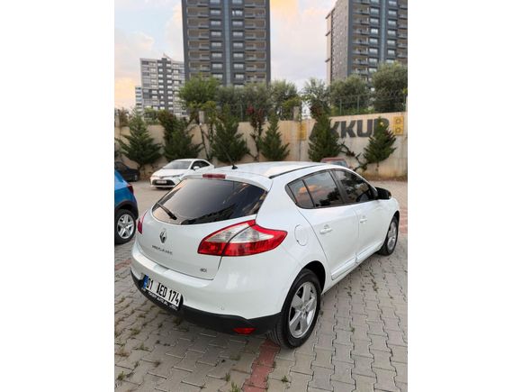 Sahibinden Renault Megane 1.5 dCi Authentique 2012 Model