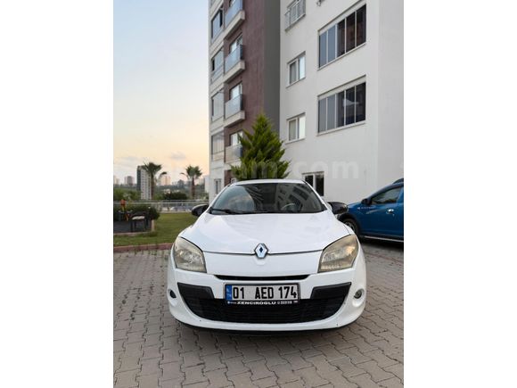 Sahibinden Renault Megane 1.5 dCi Authentique 2012 Model