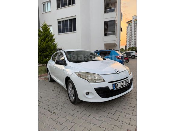 Sahibinden Renault Megane 1.5 dCi Authentique 2012 Model