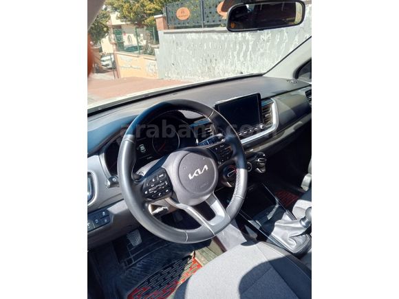 Sahibinden Kia Stonic 1.25 MPI Cool 2021 Model