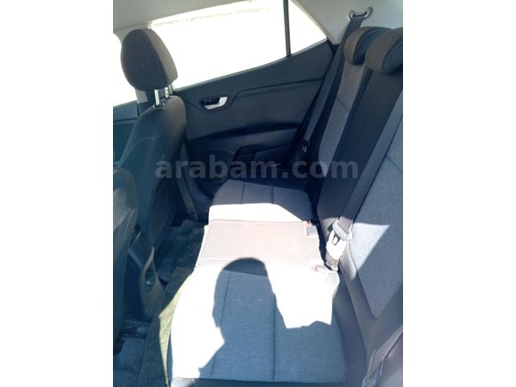 Sahibinden Kia Stonic 1.25 MPI Cool 2021 Model