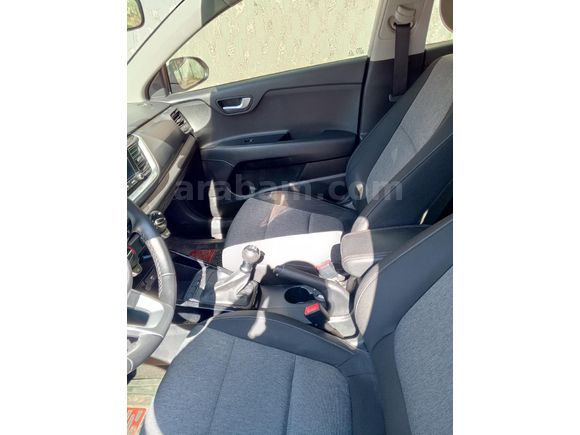 Sahibinden Kia Stonic 1.25 MPI Cool 2021 Model
