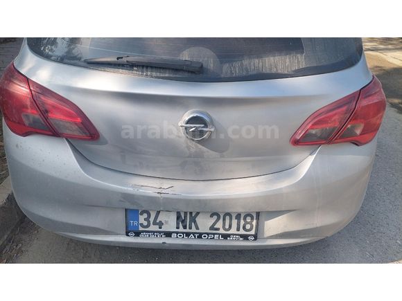 Opel Corsa 1.4 Essentia 2015 Model