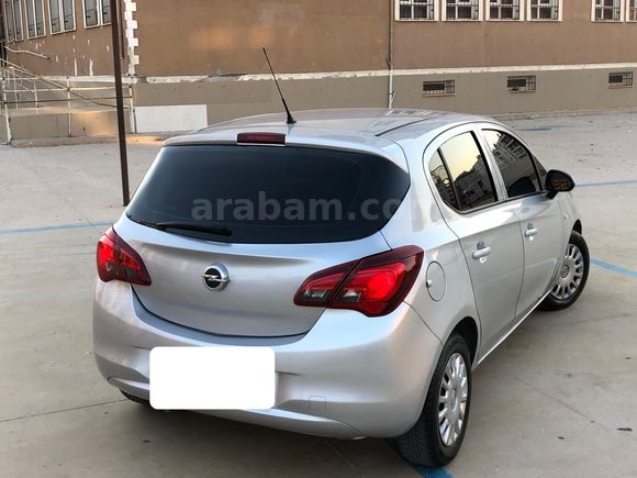 Opel Corsa 1.4 Essentia 2015 Model