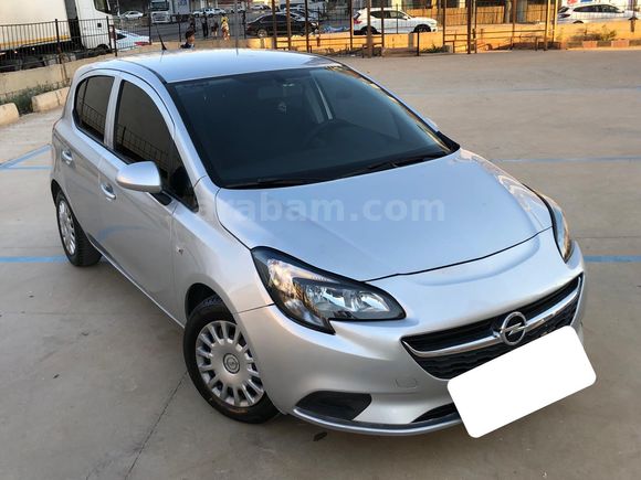 Opel Corsa 1.4 Essentia 2015 Model